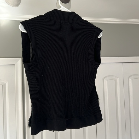Black Rabbit Fur Vest - Picture 4 of 4
